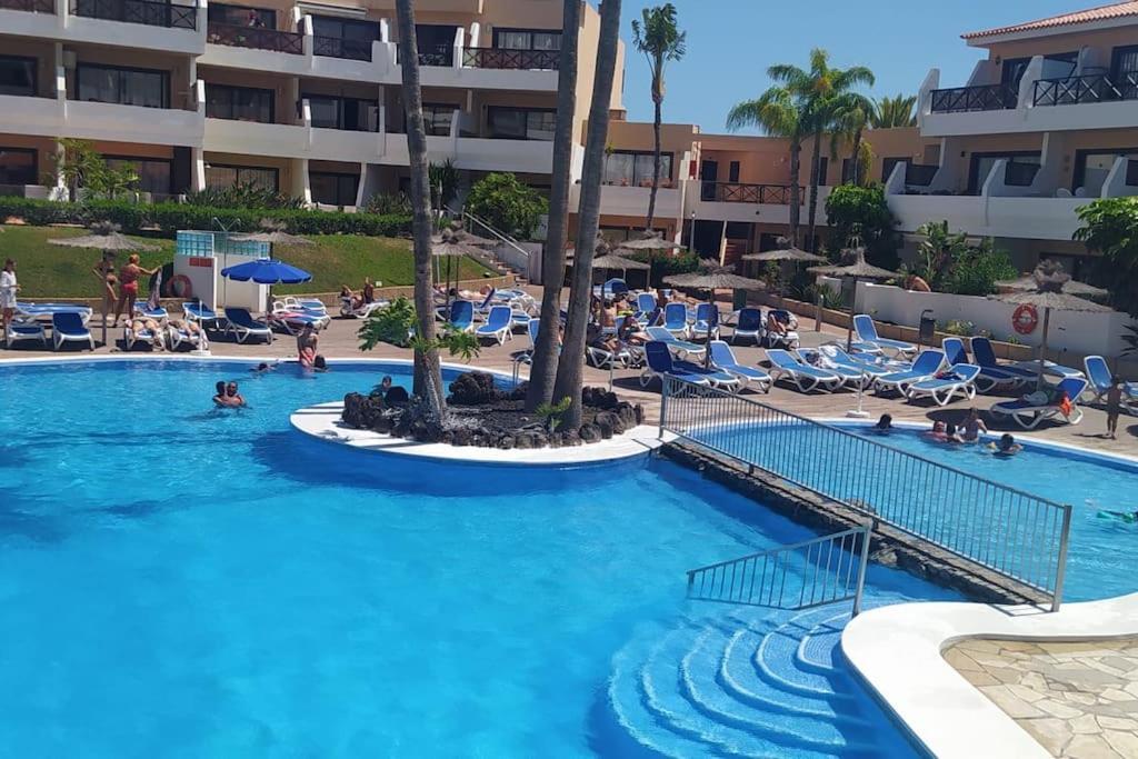 Maximar Apartment 8 Bed Places, Heated Swimmingpool Arona  Eksteriør bilde
